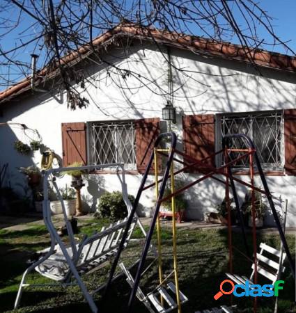 CHALET EN VENTA 3 AMBIENTES  EL GUAICURU 12095 CIUDAD