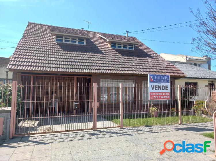 Chalet en Venta - Irala y Av. Polonia