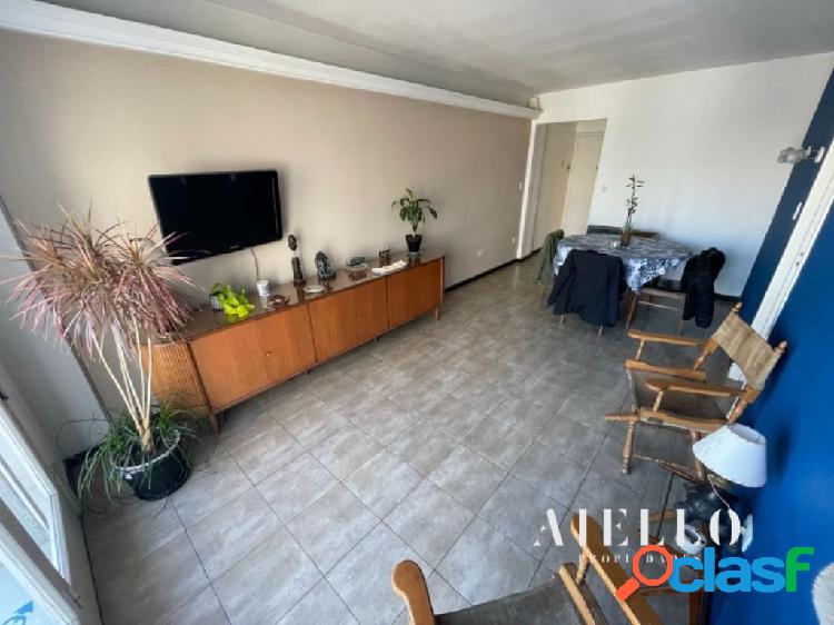 Departamento 4 Amb a la Calle U$S 98.000