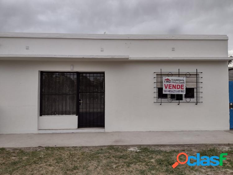 VENTA DE CASA CON LOCAL EN CARMEN DE ARECO