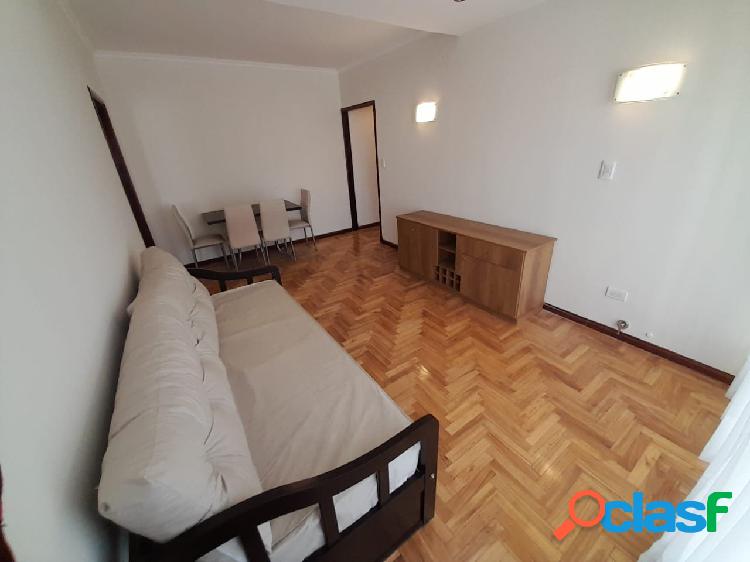 Venta Departamento 2 ambientes con dependencia.