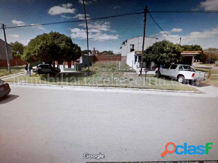 Lote sobre Av. Allio