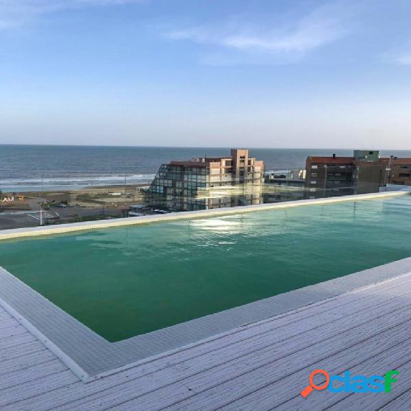 Venta de departamento moderno en Pinamar Centro