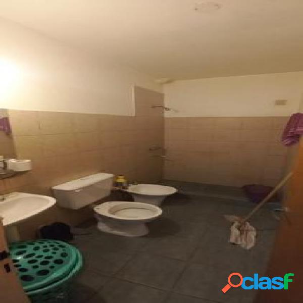 EN VENTA- AMPLIO MONOAMBIENTE