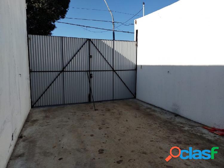 Galpon con Local Al Frente en Venta