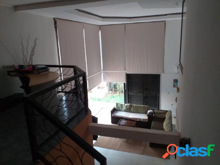 HERMOSO CHALET EN 2 PLANTAS. POSADAS MISIONES VENTA