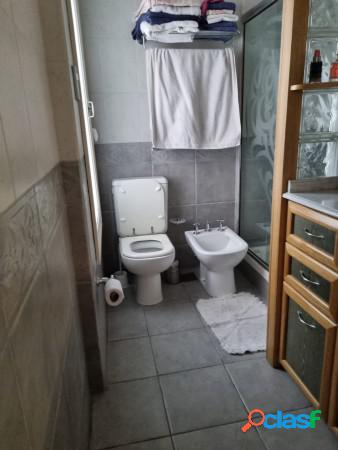 CASA A LA VENTA EN ZONA SANTA TERESITA