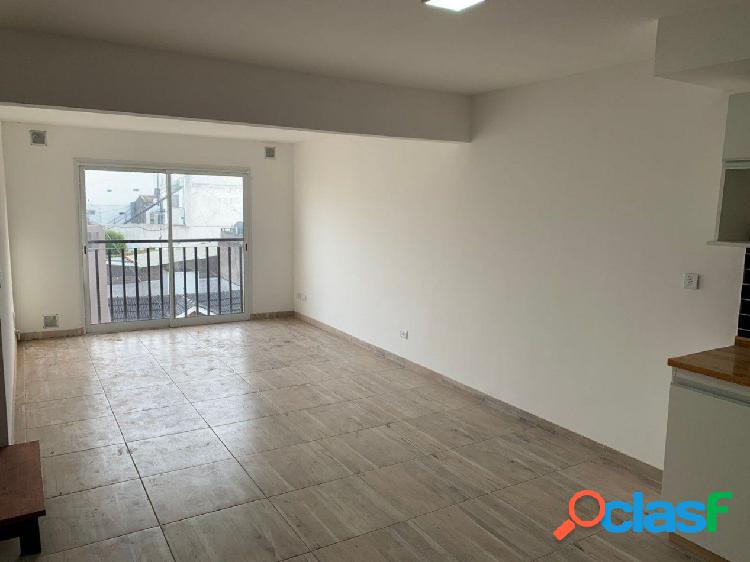 Departamento en Duplex de 3 Ambientes C/balcon A Estrenar