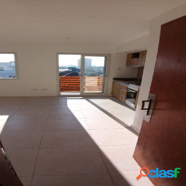 VENTA DEPARTAMENTO 1 AMBIENTE CON COCHERA OPORTUNIDAD