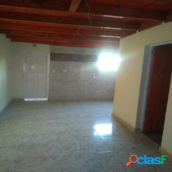 En venta duplex en San Benito!