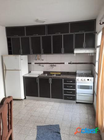 VENTA CASA PASILLO 1 DORMITORIO