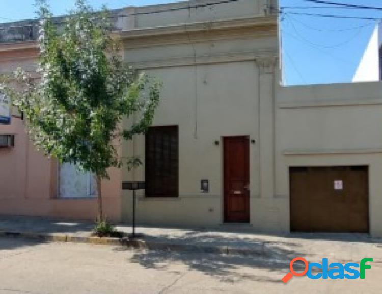 Casa en Venta a 20mts de la plaza principal de Diamante