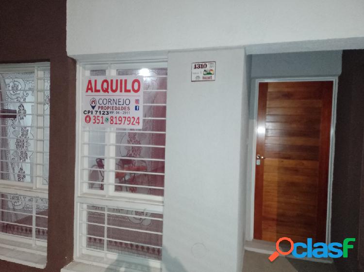 Se Alquila casa a Estrenar en Barrio Universitario de