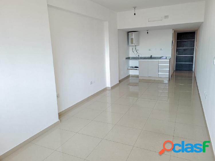 Departamento frente 1 ambiente en Barrio Sur EN VENTA