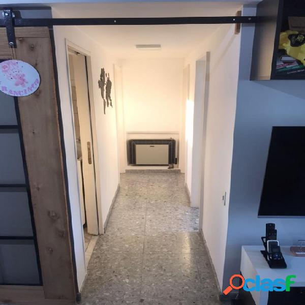 DEPARTAMENTO DE 4 AMBIENTES EN VENTA EN SARANDI, AVELLANEDA.