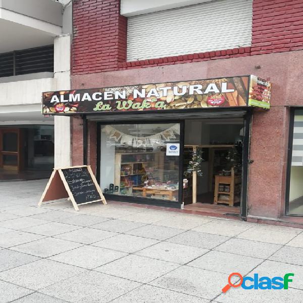 Local comercial. Zona Plaza España