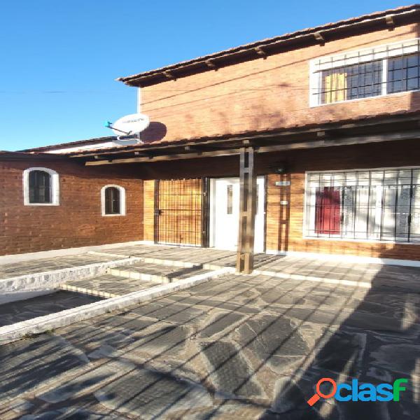 VENTA DUPLEX 2 DORMITORIOS EN ZONA ESTRATEGICA DE TANDIL