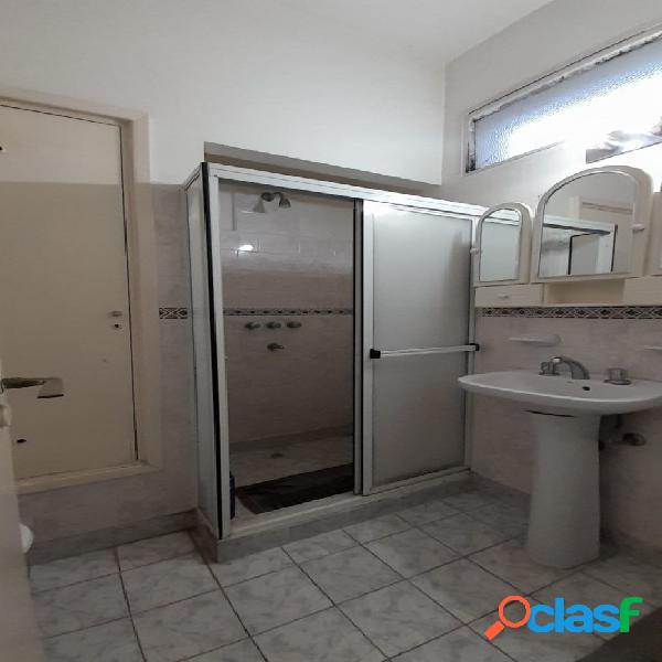 VENTA: Departamento 2 Ambientes Amplios y Luminosos, con