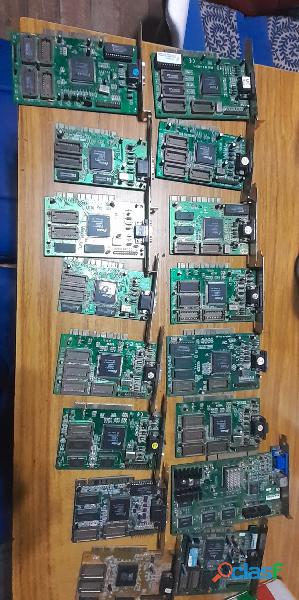 lote de 16 placas de video PCI para reparar el