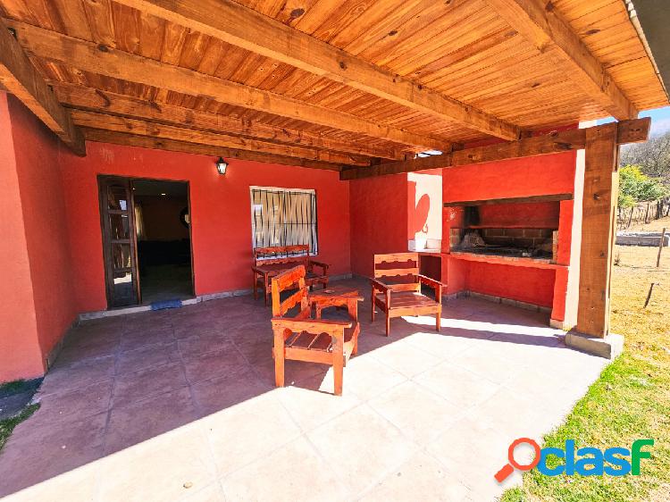 CASA EN VENTA 3 dormitorios, 2 baños, TAFI DEL VALLE BARRIO