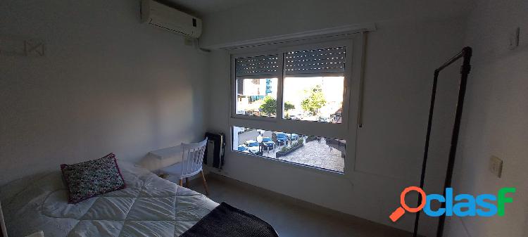 EN VENTA - PINAMAR CENTRO - DEPARTAMENTO 2 AMB RECICLADO