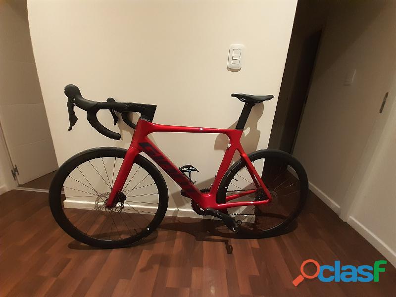 VENDO BICICLETA GIANT PROPEL A ESTRENAR