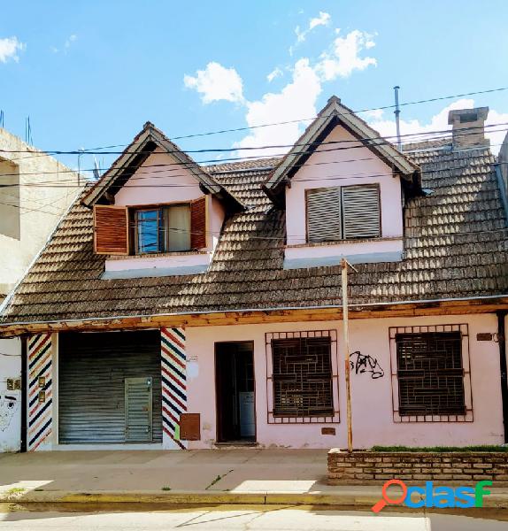 VENTA CASA 4 AMBIENTES EN VILLA ASTOLFI A 200 MTS DE LA