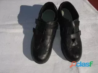 ZAPATILLAS CASI NUEVAS IMPECABLES