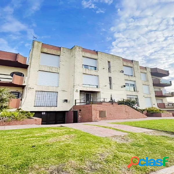 Venta Departamento 1 Ambiente AV. MARIO BRAVO Y CAYETANO