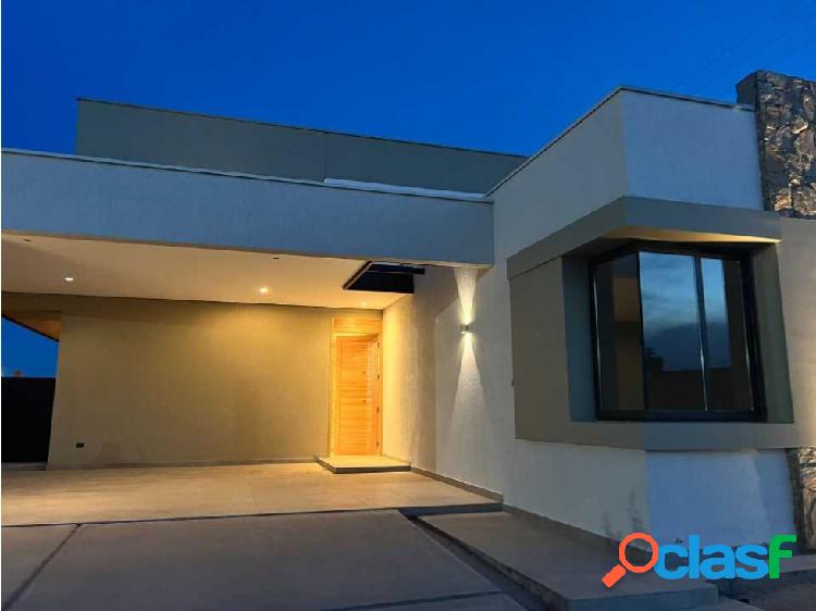 CASA EN VENTA - BARRIO PRIVADO LAS RETAMAS - MAIPU