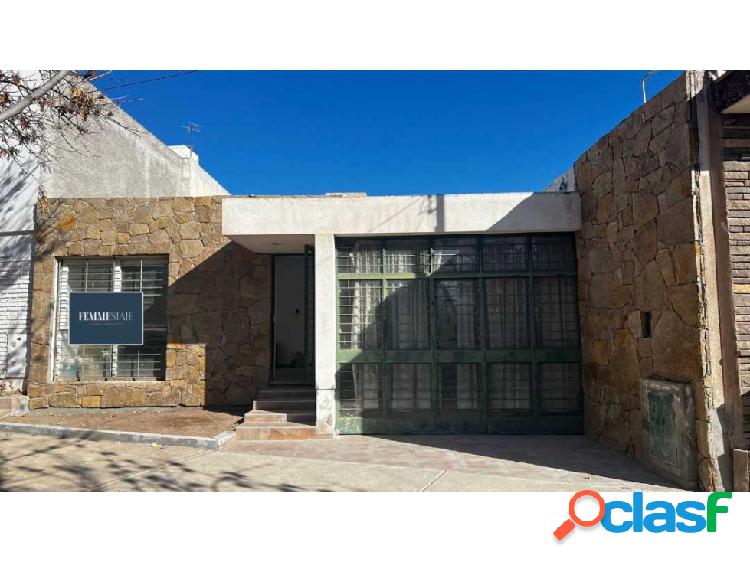 Casa en venta - B° Parque Norte - Godoy Cruz - Mendoza