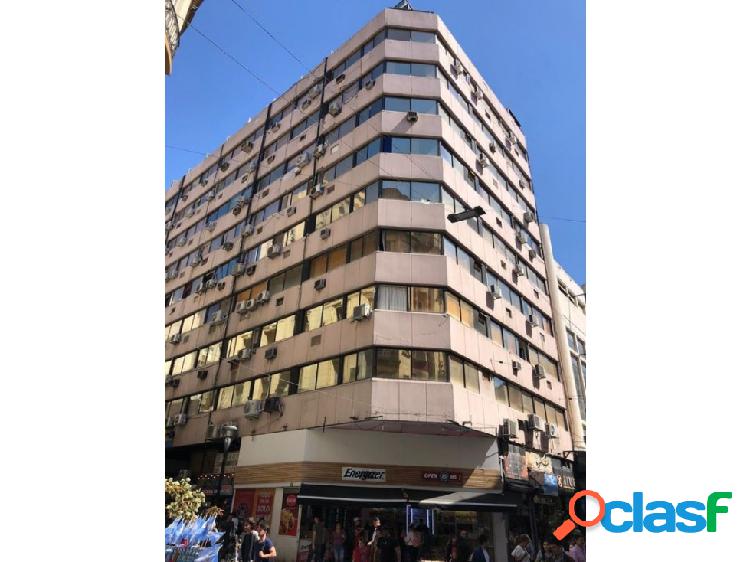 Dos ambientes en pleno centro porteño, a metros del Subte