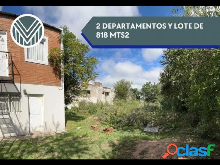 Dos departamentos y lote de 818 m2.