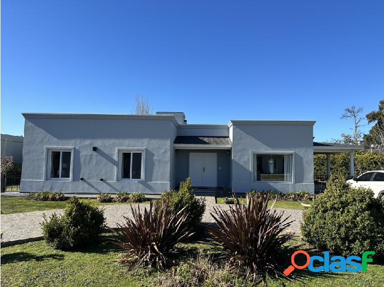 HERMOSA CASA EN ARROYO DULCE