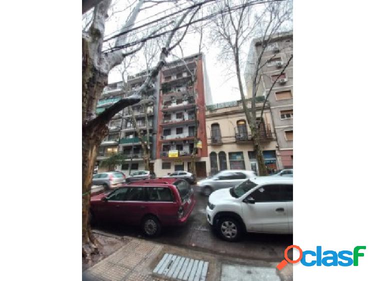 VENTA 4 AMB CON DEPEND BALCON AL FTE ACEVEDO AL 100