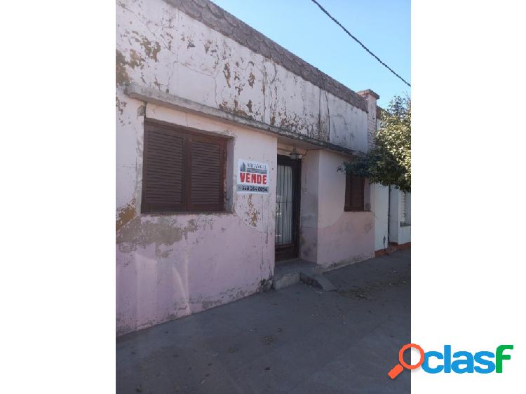 Venta de casa en Las Higueras sobre Av. Principal