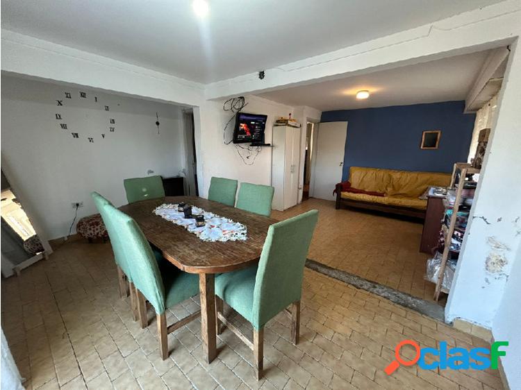 CASA EN VENTA DE DOS DORMITORIOS EN VILLA ITALIA