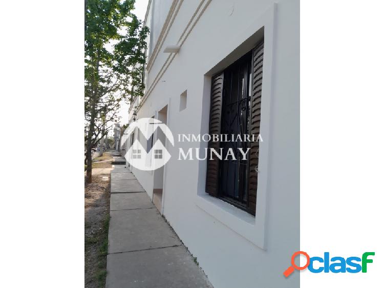 Local Comercial 20m2, Barrio El Huaico