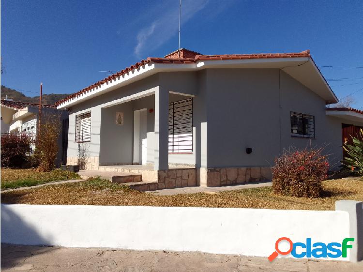 VENTA CASA EN CARLOS PAZ