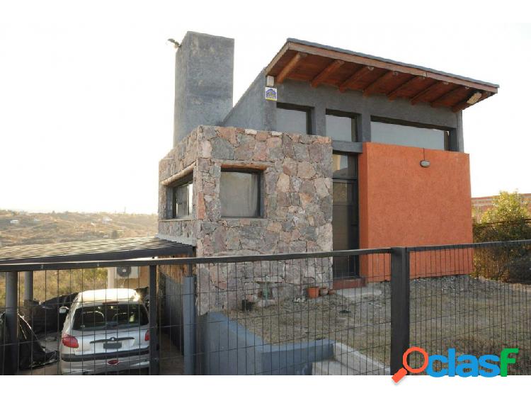 VENTA CASA ESTANCIA VIEJA 2 DORMITORIOS CARLOS PAZ VISTA