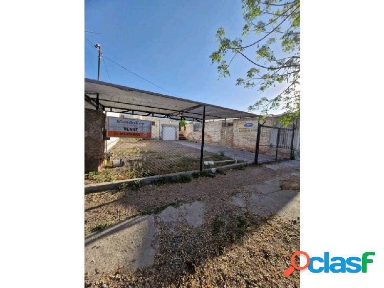 VENTA DE GALPÓN INDUSTRIAL- EXCELENTE UBICACIÓN EN