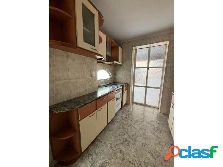 Venta Depto 4 Amb con Quincho Propio, Patio y Lavadero