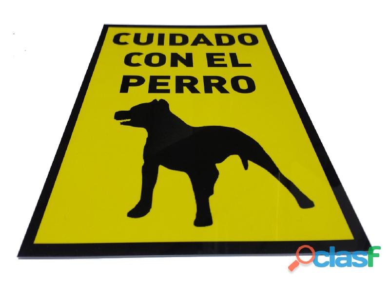 cartel cuidado con el perro