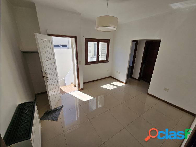 Alquiler 24 Meses - PH 3 AMB c/ lavadero sep. Reciclado
