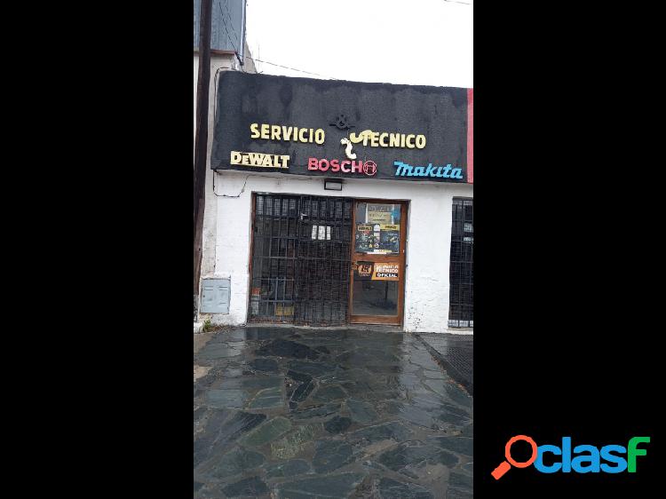 Se alquila Local comercial en Hipolito Yrigoyen 2131