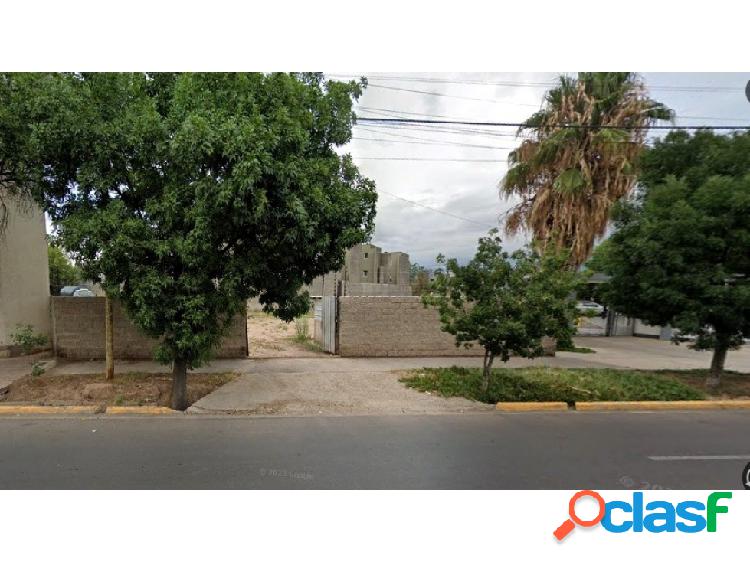 VENDE LOTE - CALLE ADOLFO CALLE- LAS CAÑAS - GLLEN.